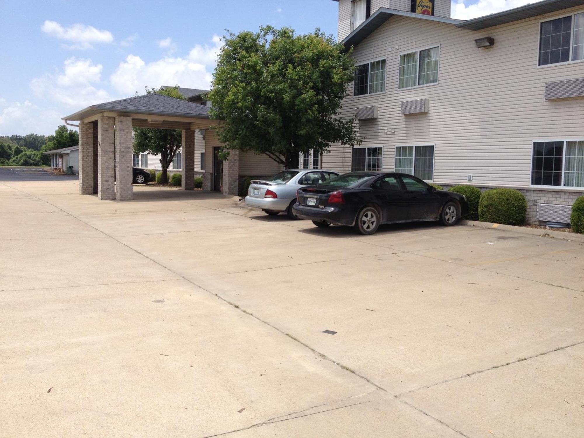 Hunter Lodge Ripley Exterior photo